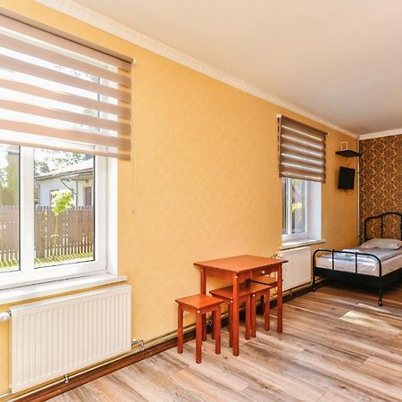 Villa Victoria Ventspils Buitenkant foto