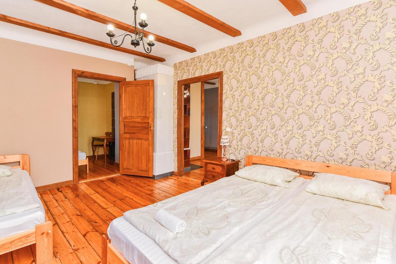 Villa Victoria Ventspils Buitenkant foto