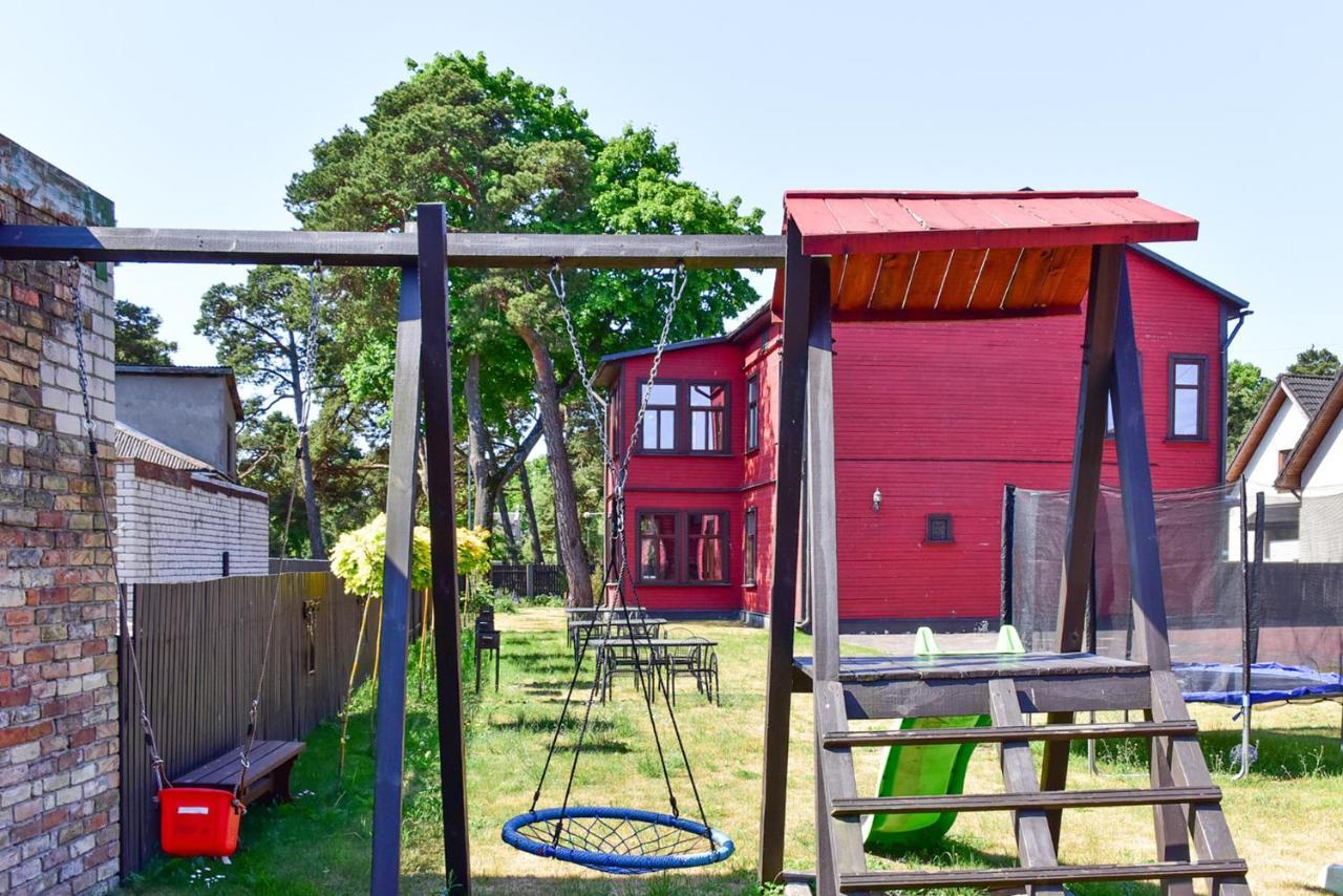 Villa Victoria Ventspils Buitenkant foto