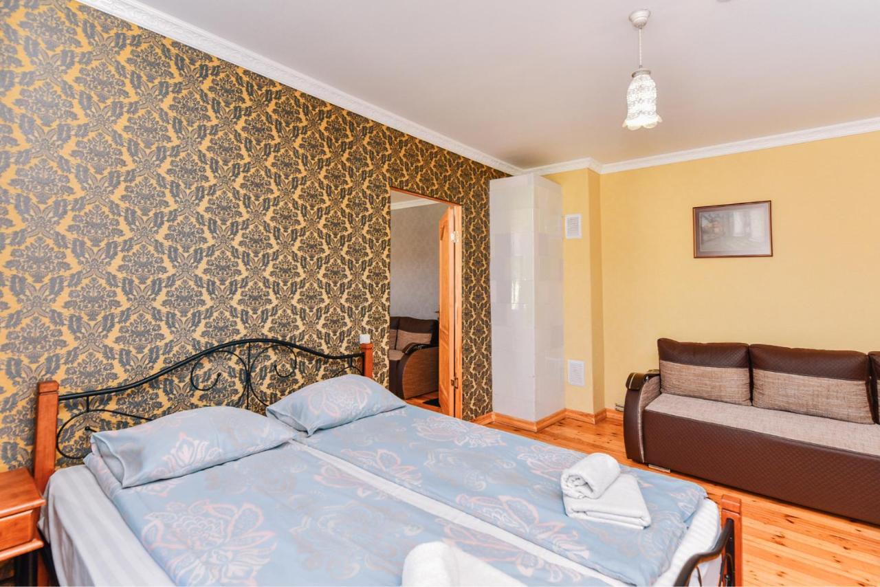 Villa Victoria Ventspils Buitenkant foto