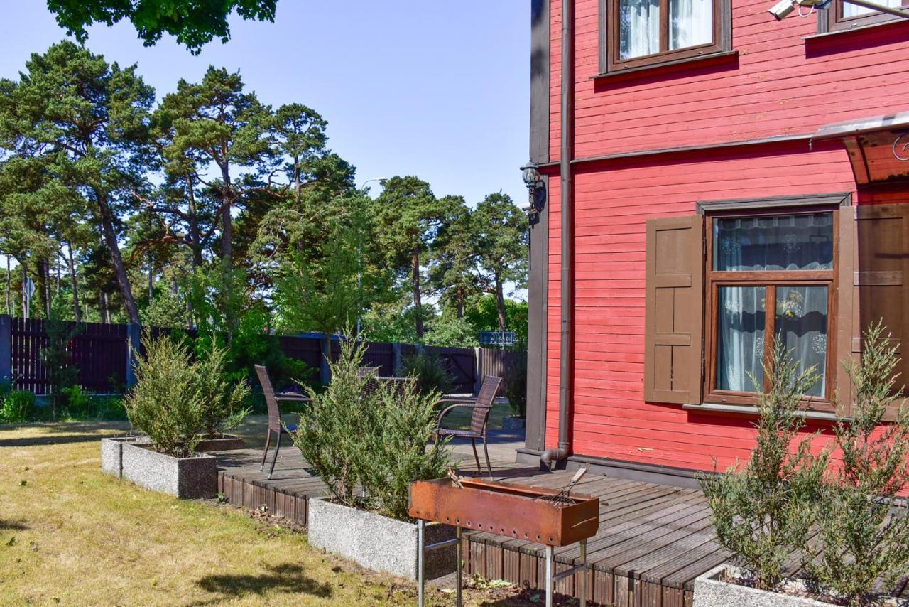Villa Victoria Ventspils Buitenkant foto