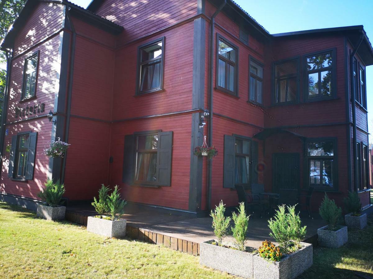 Villa Victoria Ventspils Buitenkant foto